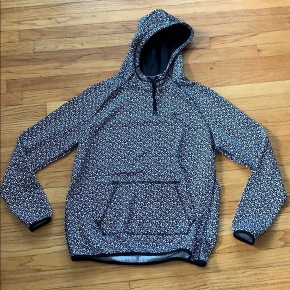 Nike Tops - Nike sweatshirt